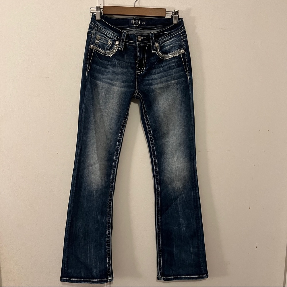 Miss Me Jeans EUC size 26 long (32 inch inseam) low rise bootcut